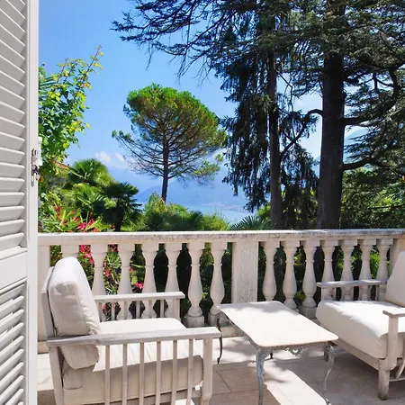 Historic Argegno 别墅